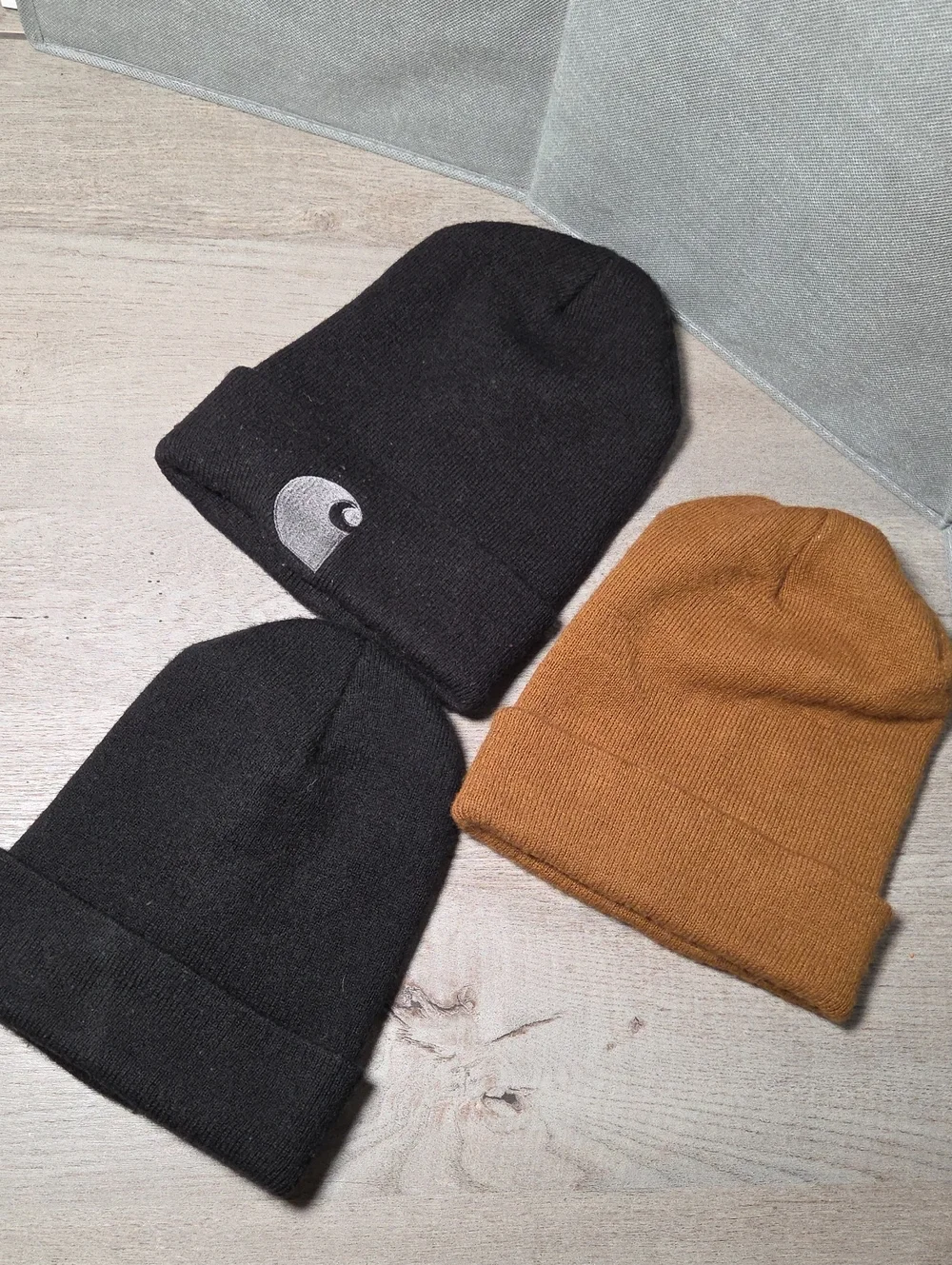 Mens' Carhartt Beanie Bundle